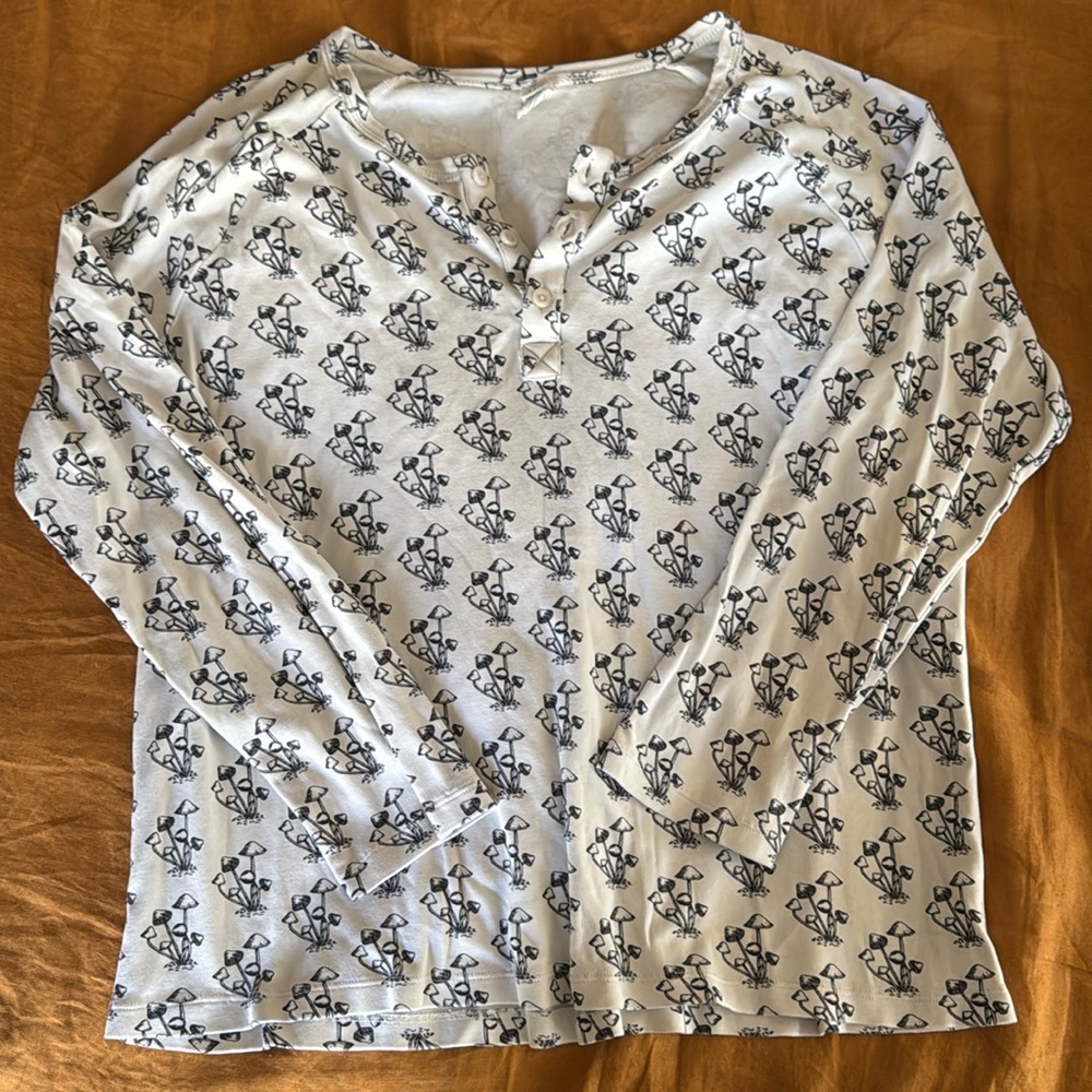Kate Quinn Men's